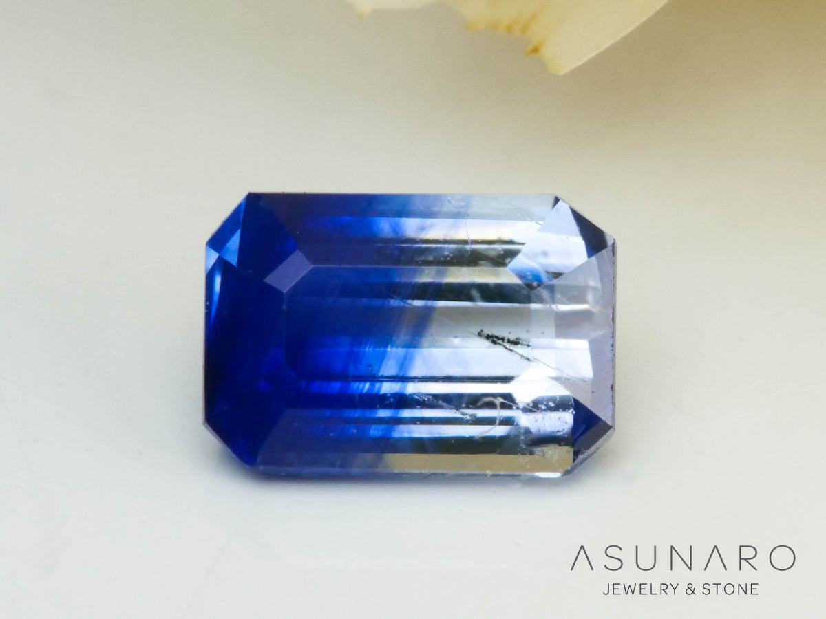 バイカラーサファイア エメラルドカット スリランカ産 0.20ct【240821 