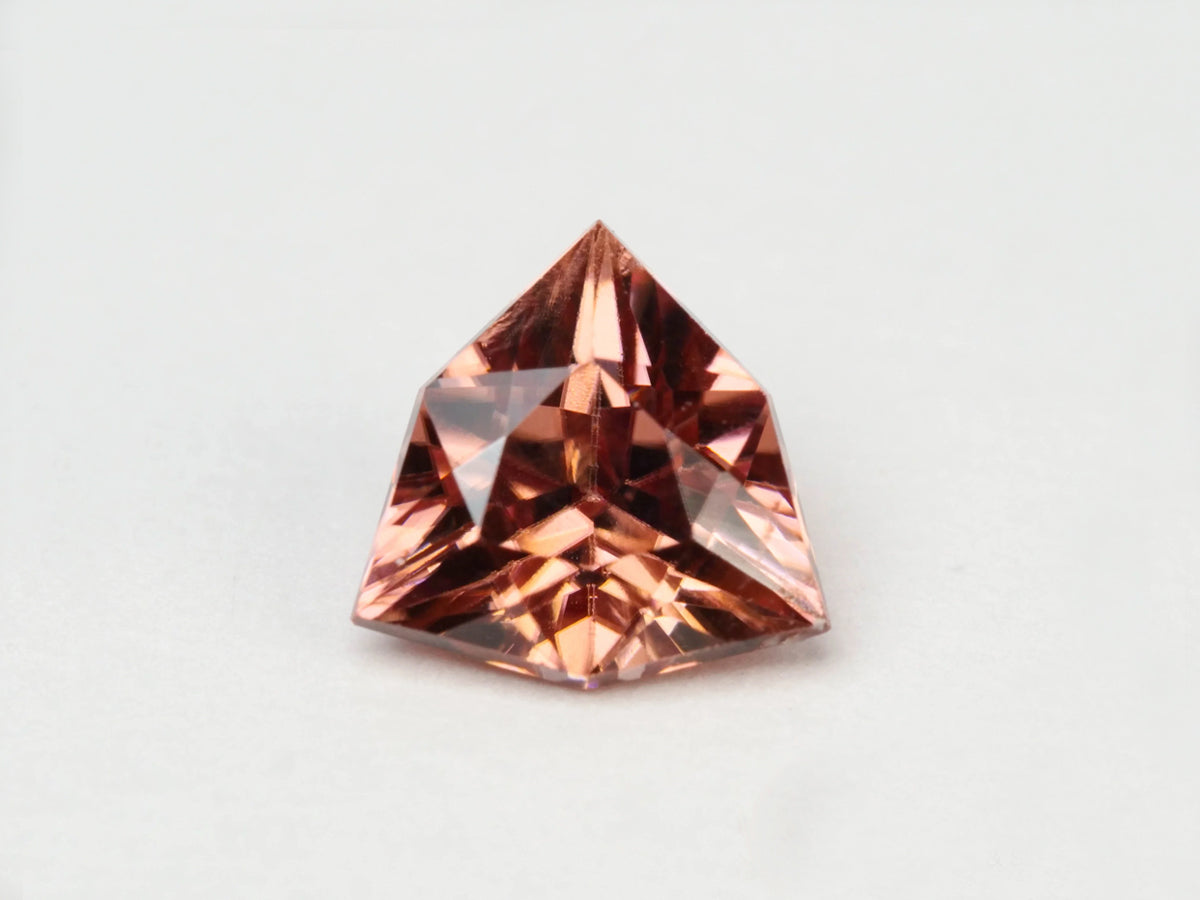 ゾイサイト（タンザナイト） カボション タンザニア産 1.32ct【220826