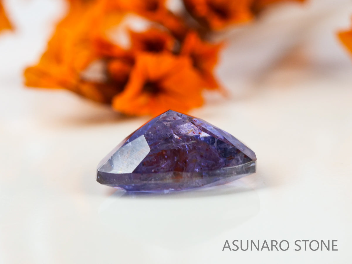 ブラッドショットアイオライト　トリリアントカット　インド産　　1.28ct【231108-1748】