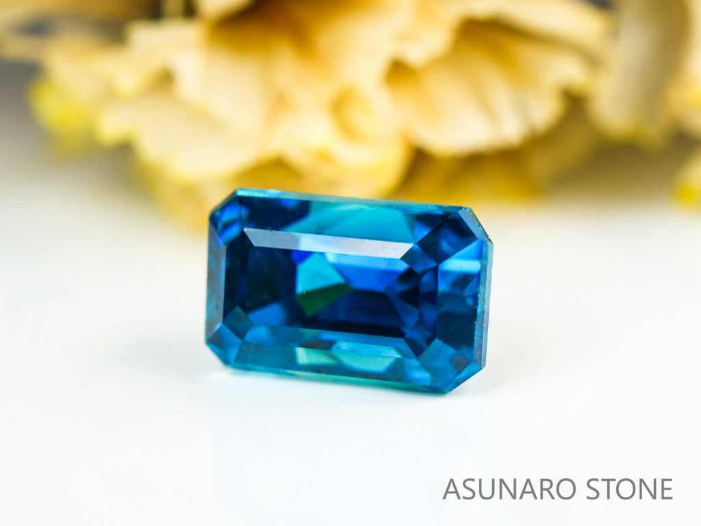 ブルージルコン　ラタナキリブルー　エメラルドカット　1.63ct　カンボジア産　【231010-1863】
