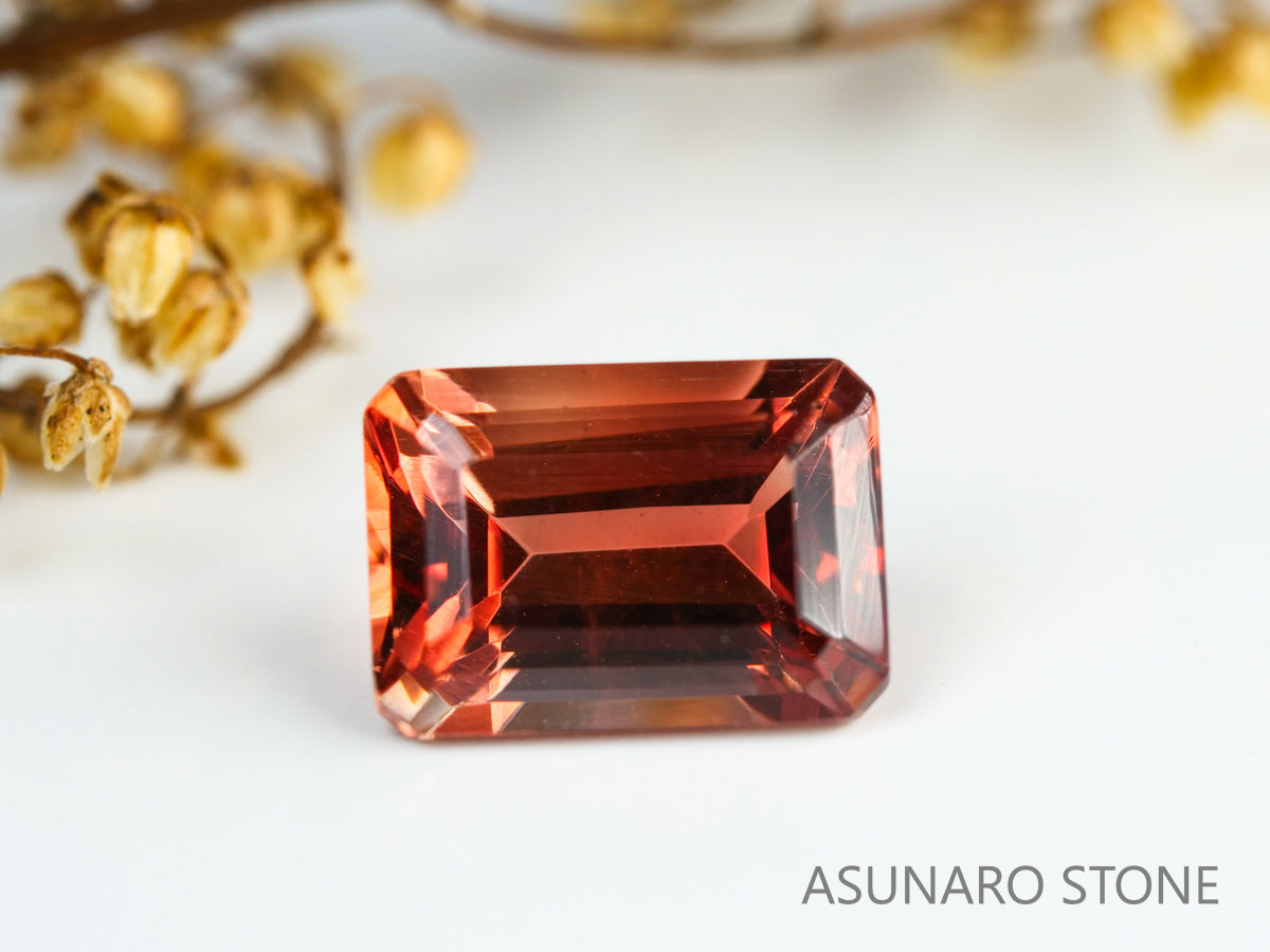 オレゴンサンストーン エメラルドカット アメリカ産 1.10ct【231010