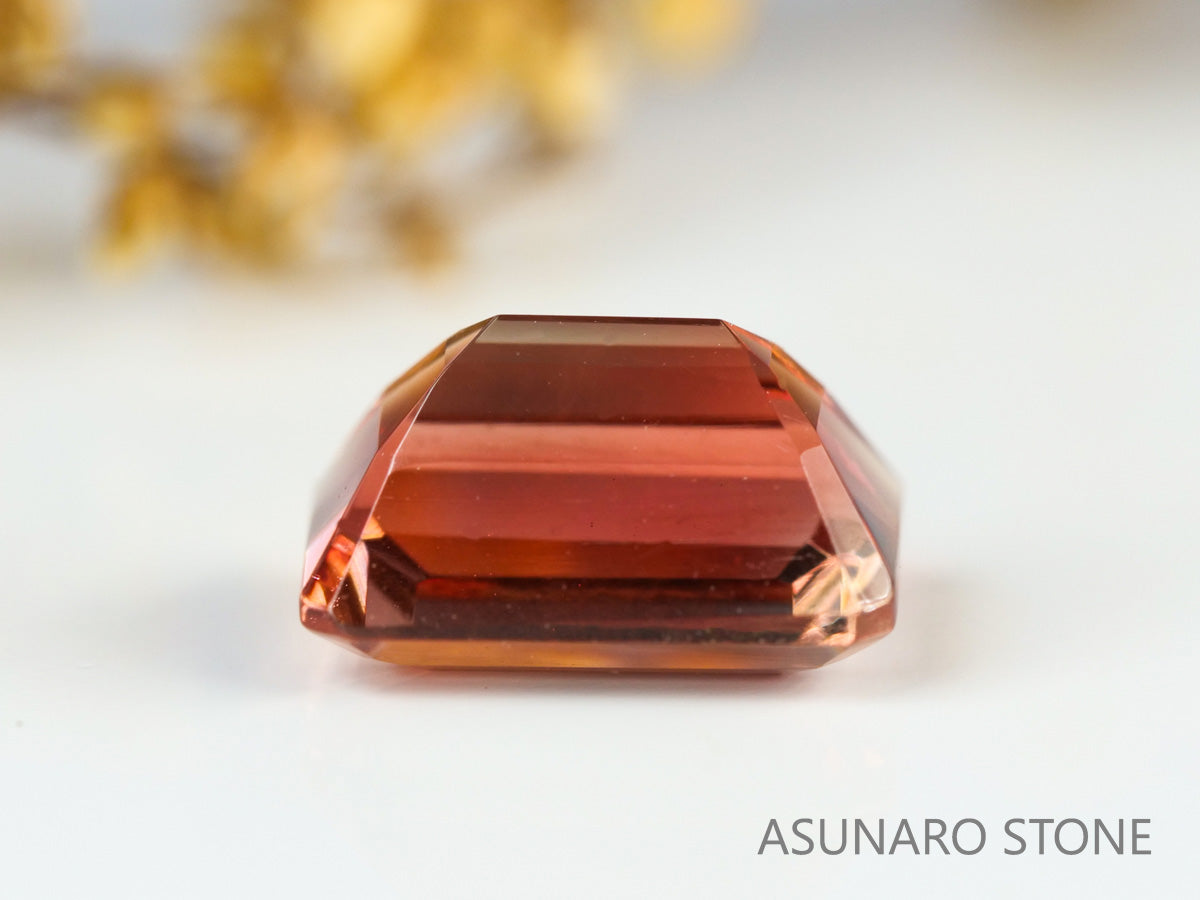 オレゴンサンストーン エメラルドカット アメリカ産 1.10ct【231010