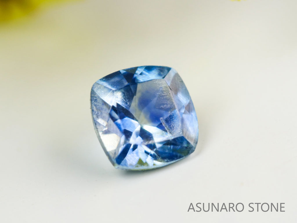 モンタナサファイア 　クッションカット　 アメリカ産 　0.25ct　【231106-1856】