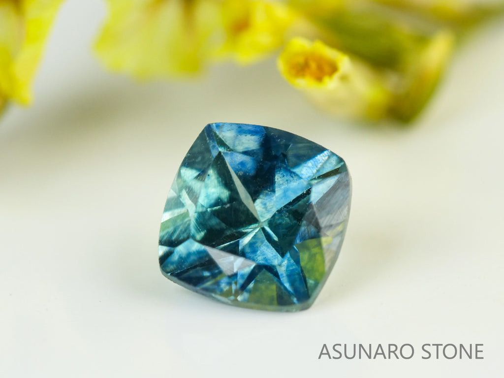 モンタナサファイア 　クッションカット　 アメリカ産 　0.45ct　【231106-1857】