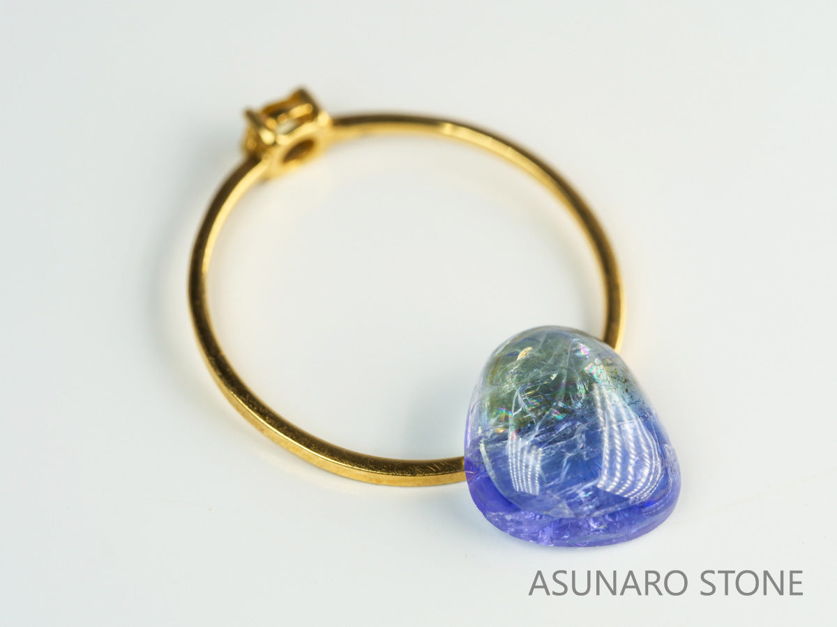 バイカラーゾイサイト（タンザナイト）  カボション　タンザニア産　　3.20ct【231113-1850】