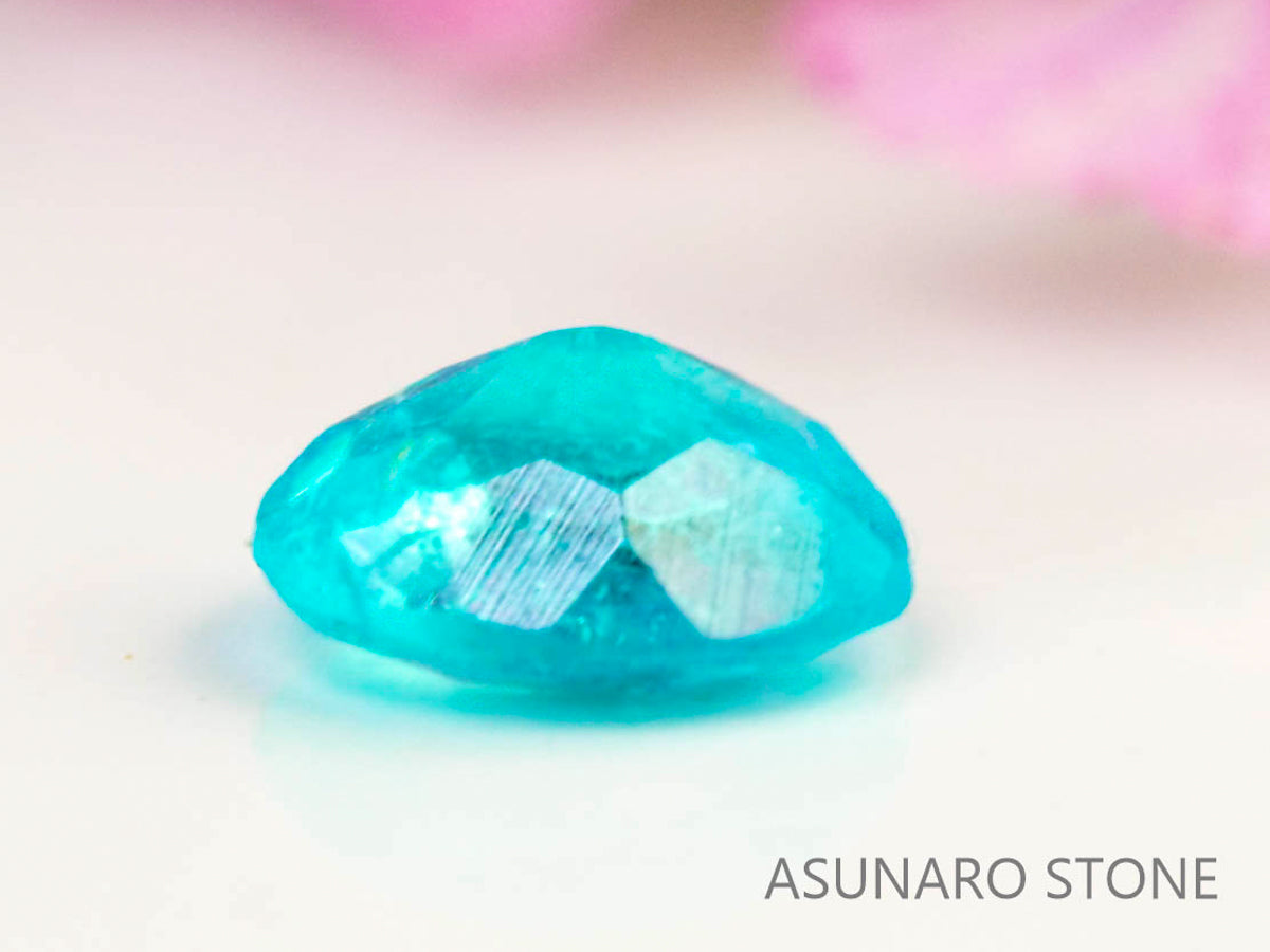 パライバトルマリン　オーバルカット 　ブラジル産　0.06ct 　  【230816-1876】