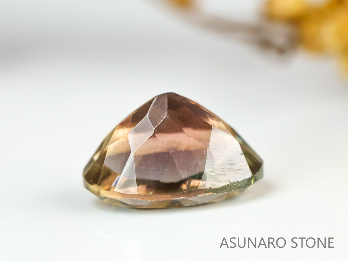 バイカラーオレゴンサンストーン  オーバルカット アメリカ産 　0.48ct【231101-1803】