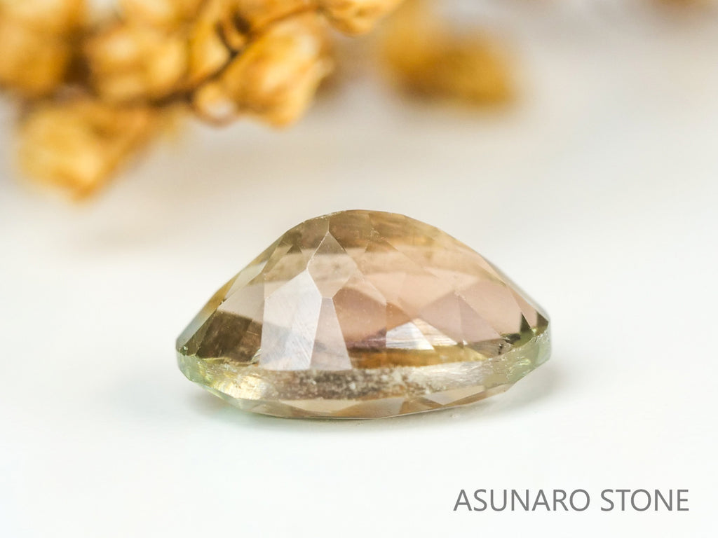 バイカラーオレゴンサンストーン  オーバルカット アメリカ産 　0.46ct【231101-1805】