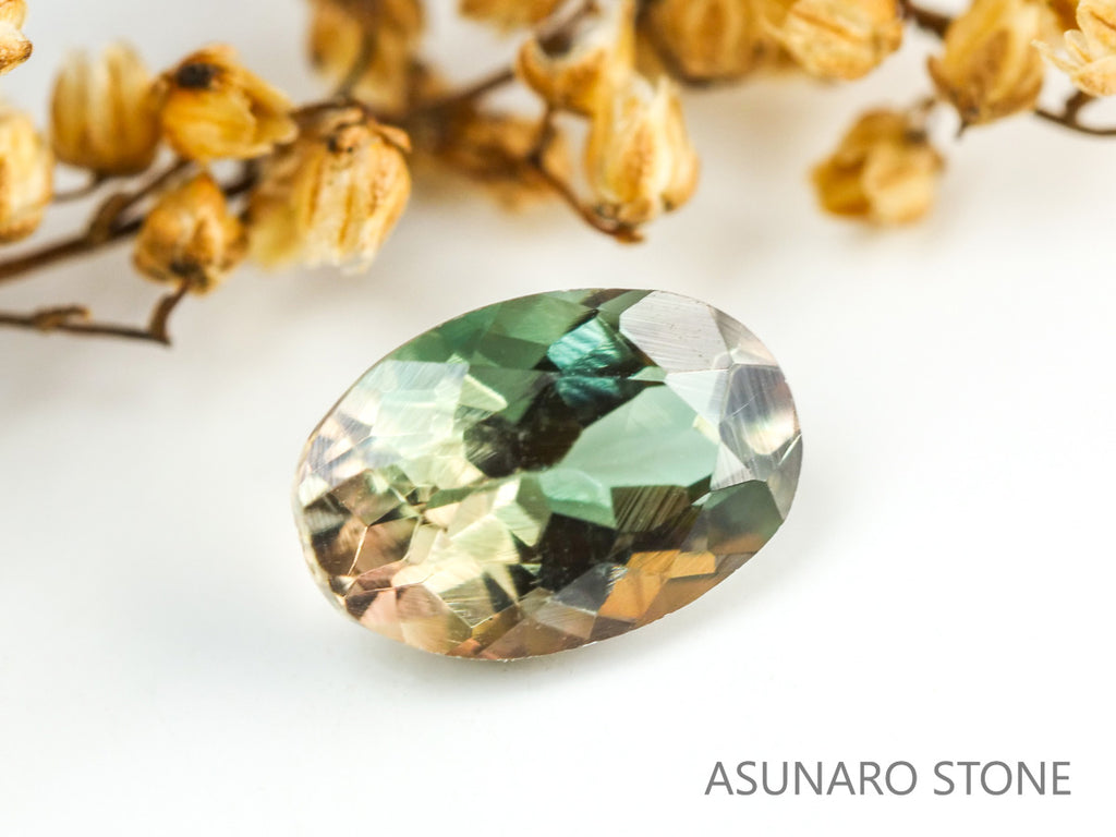 バイカラーオレゴンサンストーン  オーバルカット アメリカ産 　0.48ct【231101-1807】