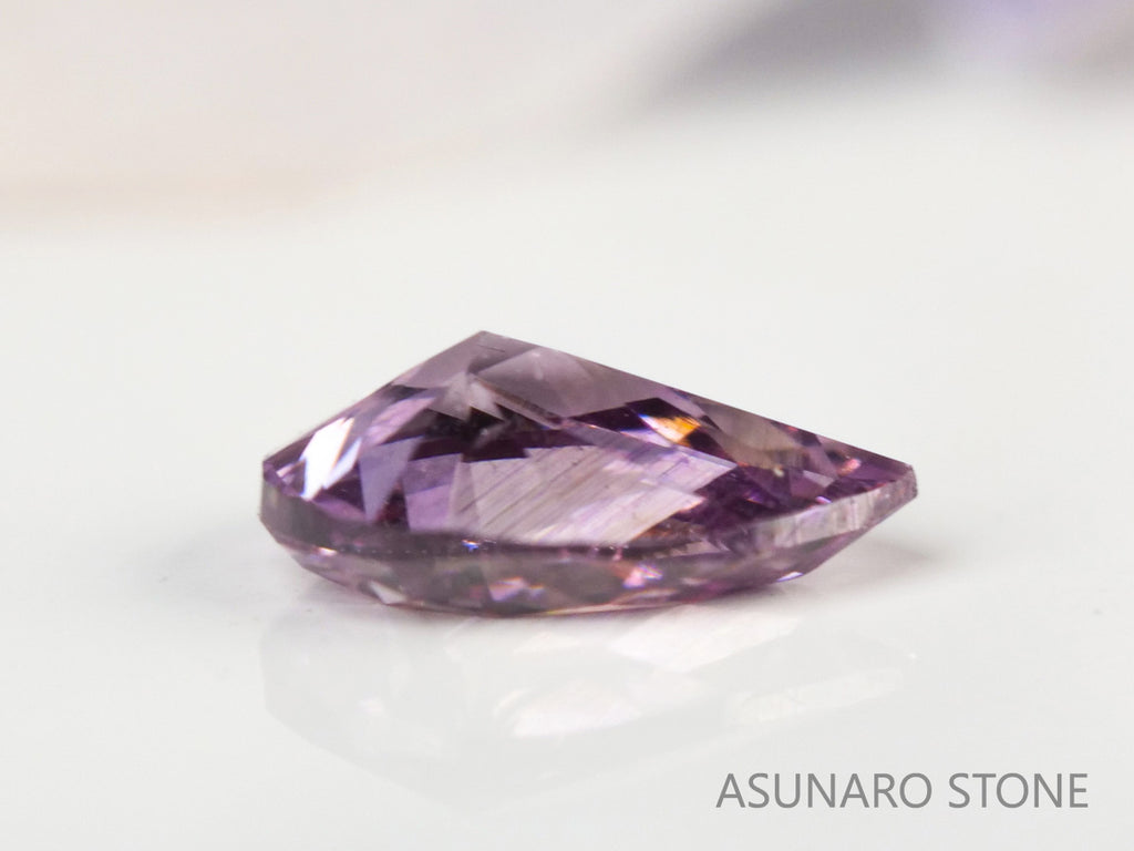 ピンクダイヤモンド　Fancy Deep Purple Pink　SI1　ペアシェイプ　0.107ct　【231010-1904】