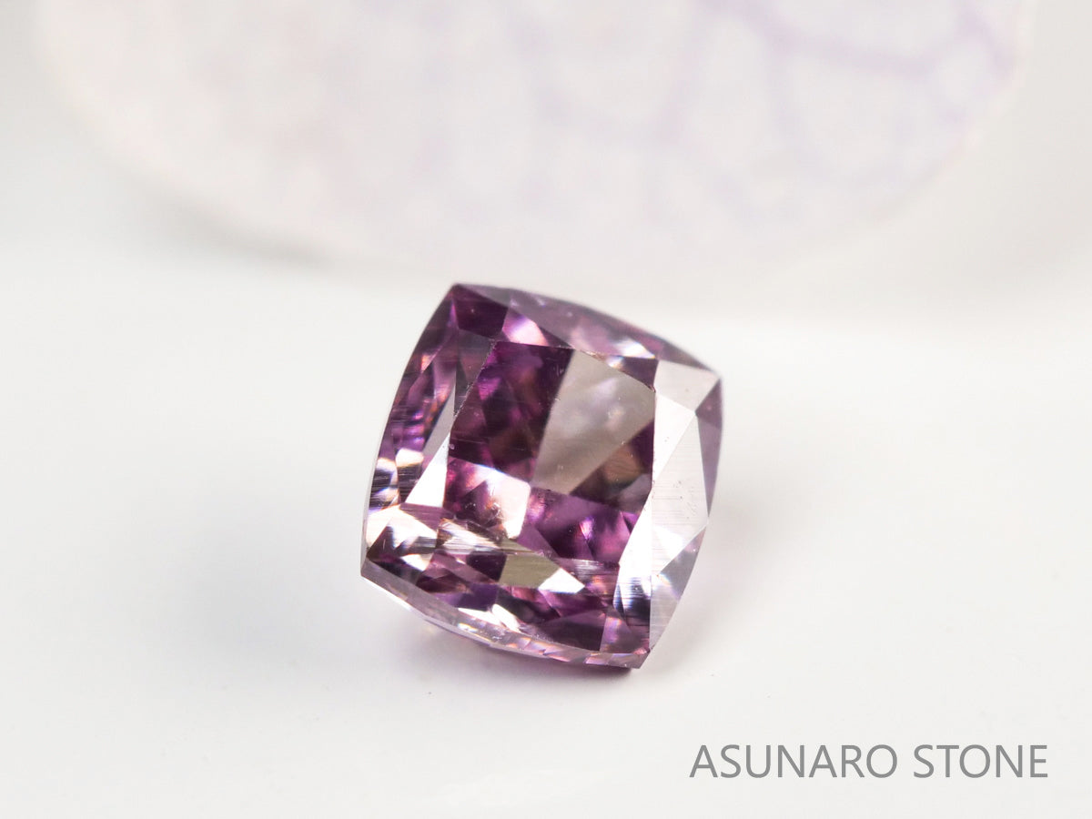 ピンクダイヤモンド　Fancy Deep Purple Pink　SI2　クッションカット　0.108ct　【231010-1903】