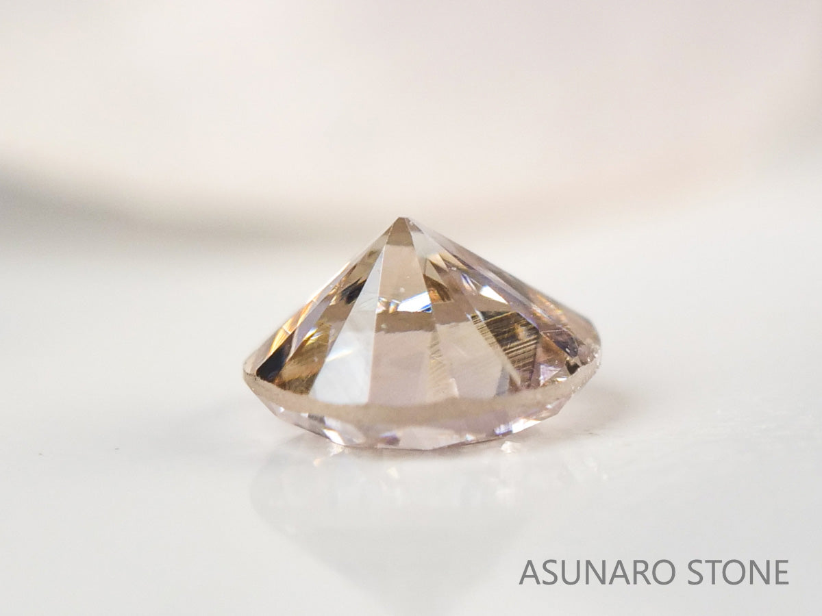 ブラウンピンクダイヤモンド　ラウンドカット　0.06ct　【231018-1889】