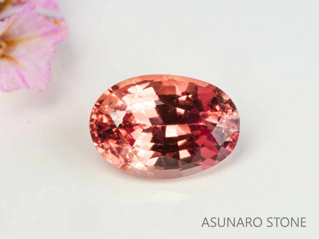 非加熱パパラチアサファイア 　オーバルカット　 スリランカ産　0.823ct　日独鑑別付【231121-1927】