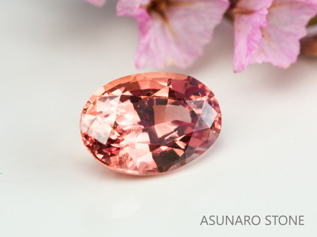 非加熱パパラチアサファイア 　オーバルカット　 スリランカ産　0.823ct　日独鑑別付【231121-1927】