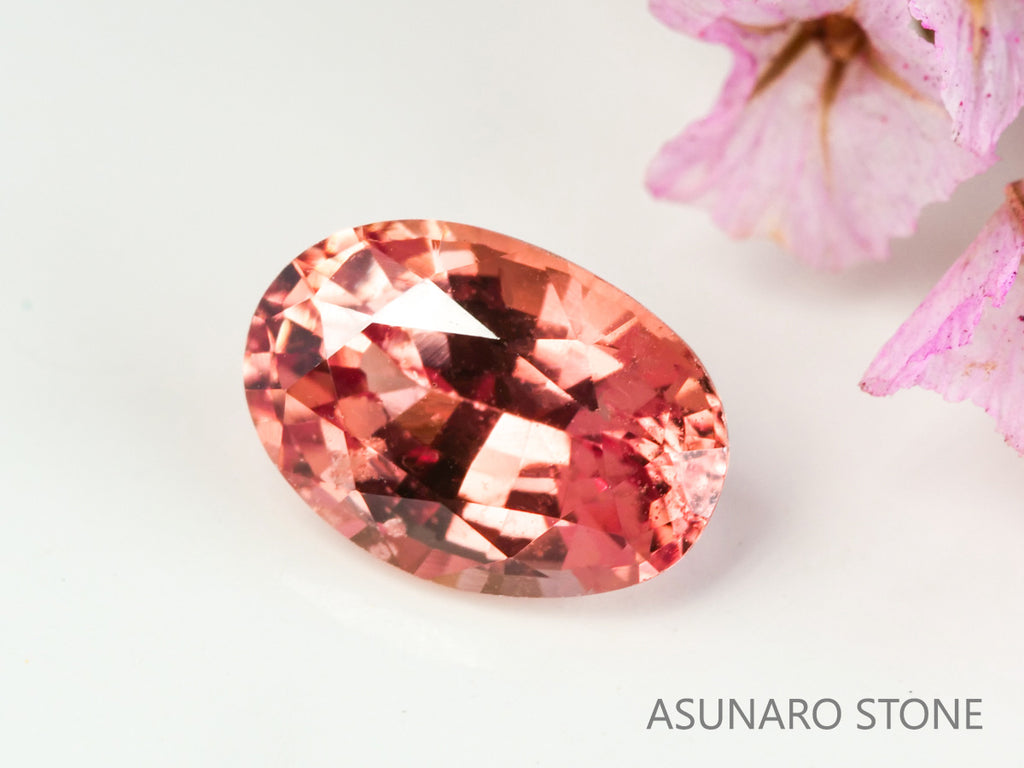 非加熱パパラチアサファイア 　オーバルカット　 スリランカ産　0.823ct　日独鑑別付【231121-1927】