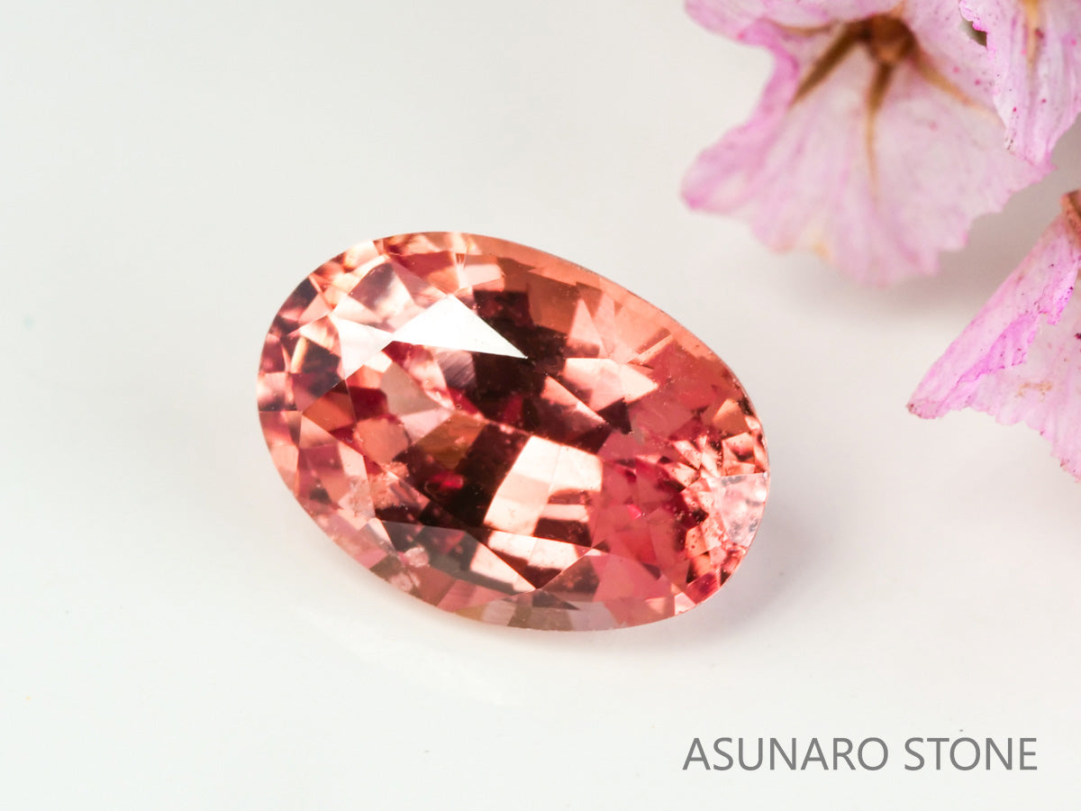 非加熱パパラチアサファイア 　オーバルカット　 スリランカ産　0.823ct　日独鑑別付【231121-1927】