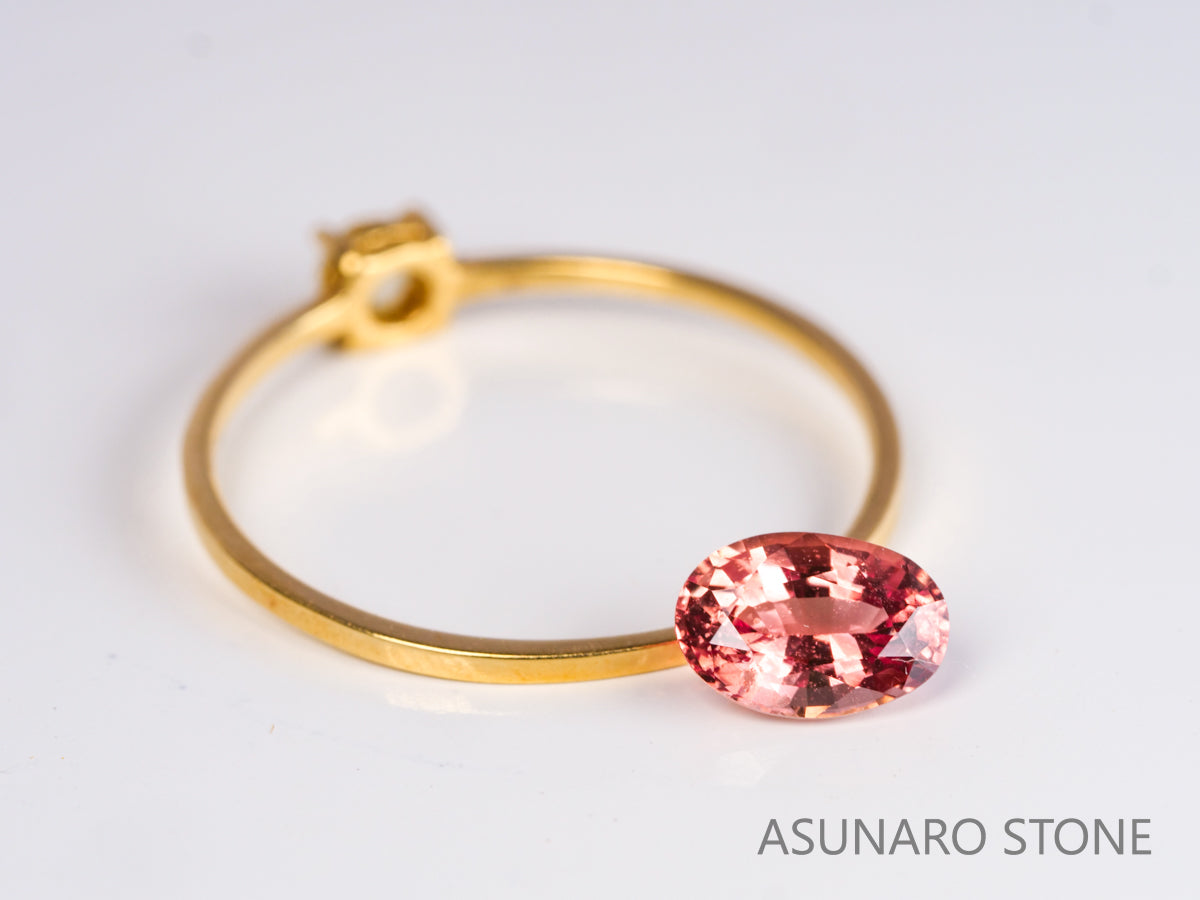 非加熱パパラチアサファイア 　オーバルカット　 スリランカ産　0.823ct　日独鑑別付【231121-1927】