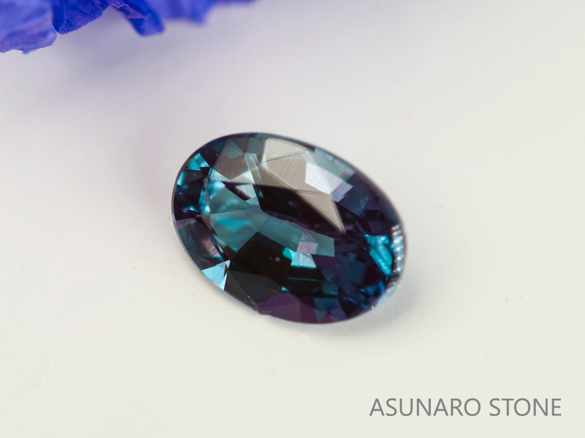 アレキサンドライト　オーバルカット　 ブラジル産　0.21ct　【231225-1921】