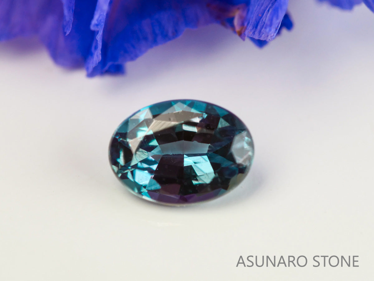 アレキサンドライト　オーバルカット　 ブラジル産　0.15ct　【231225-1922】