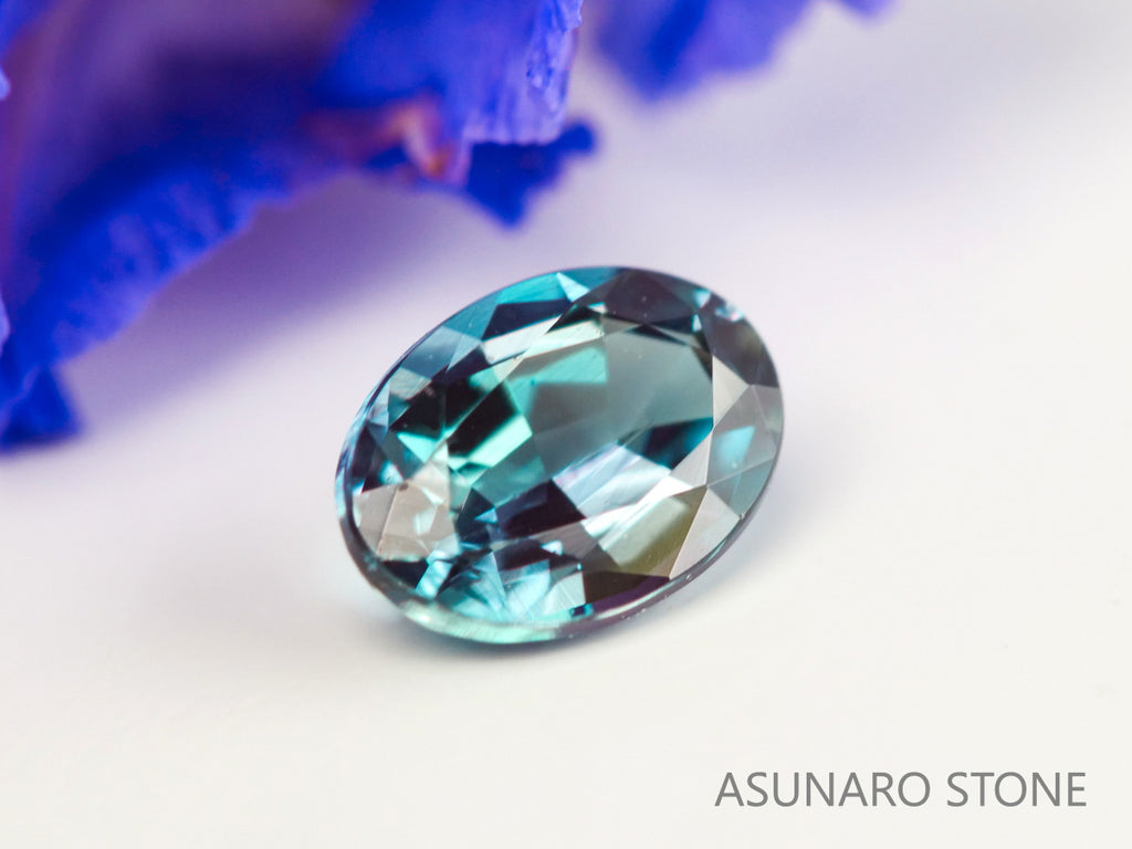 アレキサンドライト　オーバルカット　 ブラジル産　0.15ct　【231225-1922】