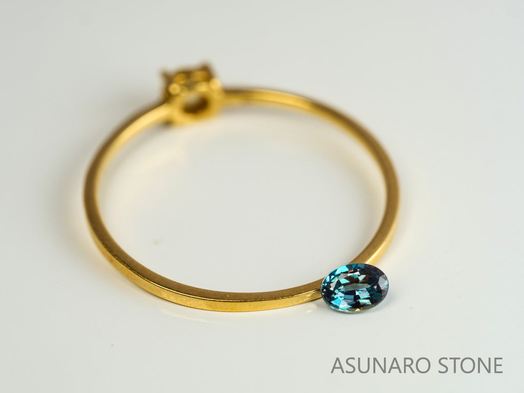 アレキサンドライト　オーバルカット　 ブラジル産　0.15ct　【231225-1922】