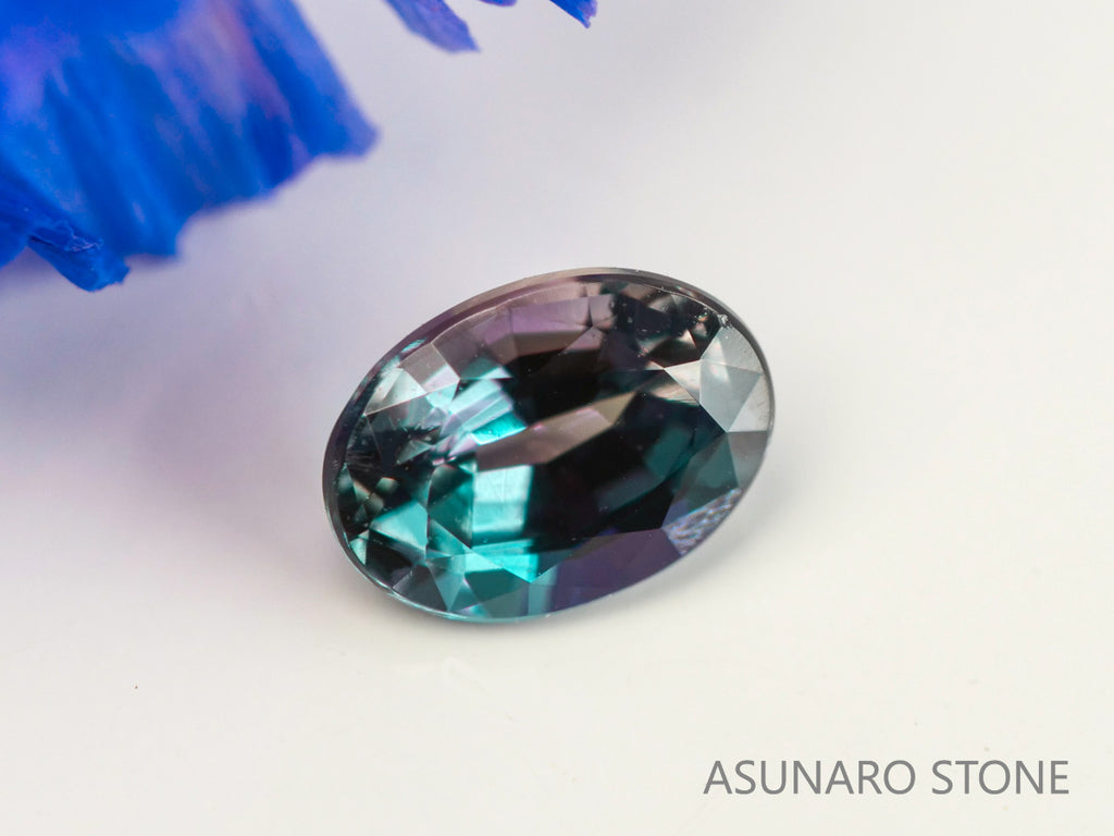 アレキサンドライト　オーバルカット　 ブラジル産　0.15ct　【231225-1923】