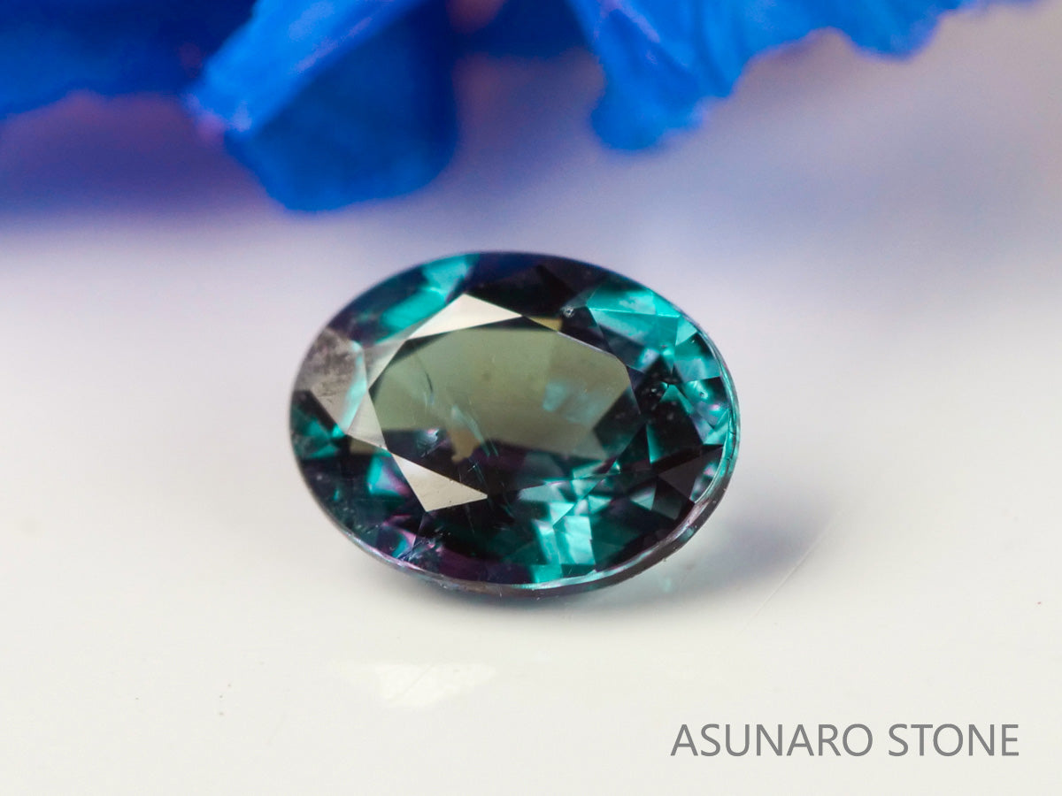 アレキサンドライト　オーバルカット　 ブラジル産　0.15ct　【231225-1926】