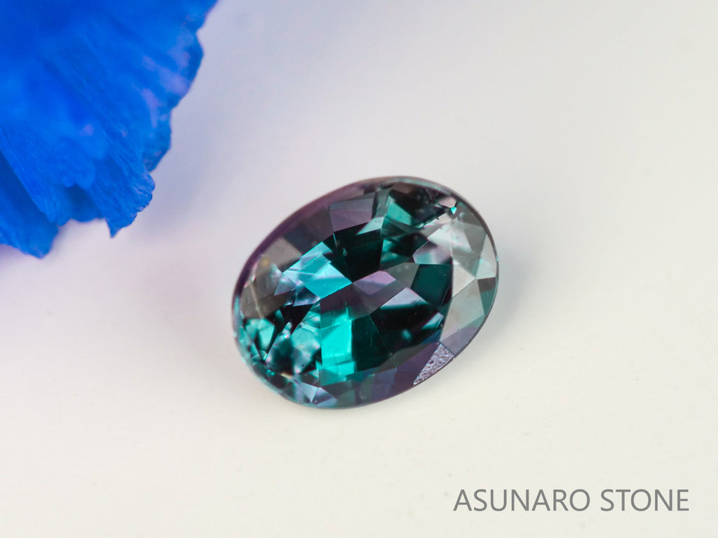 アレキサンドライト　オーバルカット　 ブラジル産　0.16ct　【231225-1925】