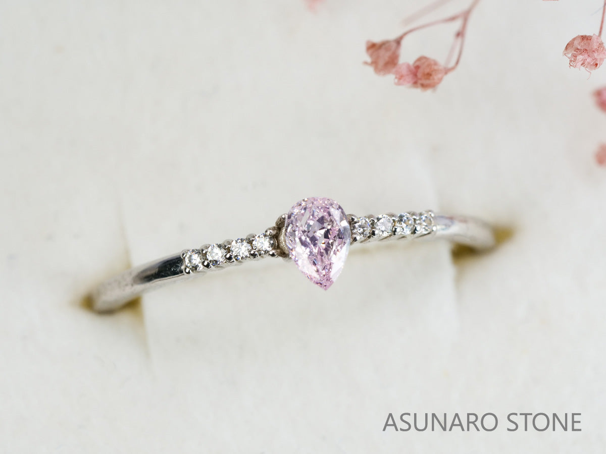 ピンクダイヤモンド　Fancy Light Pink　SI2 　ペアシェイプ　0.148ct　【231115-1882】