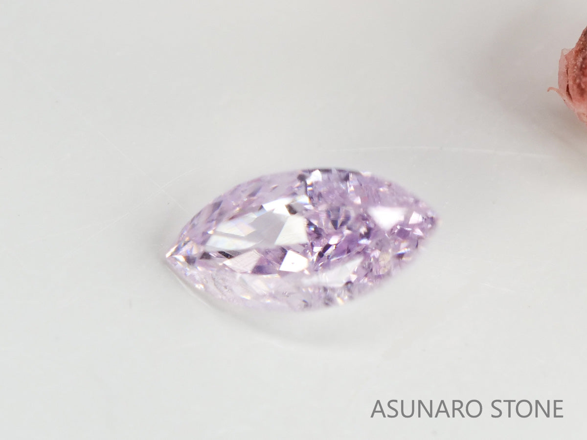 ピンクダイヤモンド　Fancy Light Purple Pink　SI2　マーキスカット　0.058ct　【231115-1906】