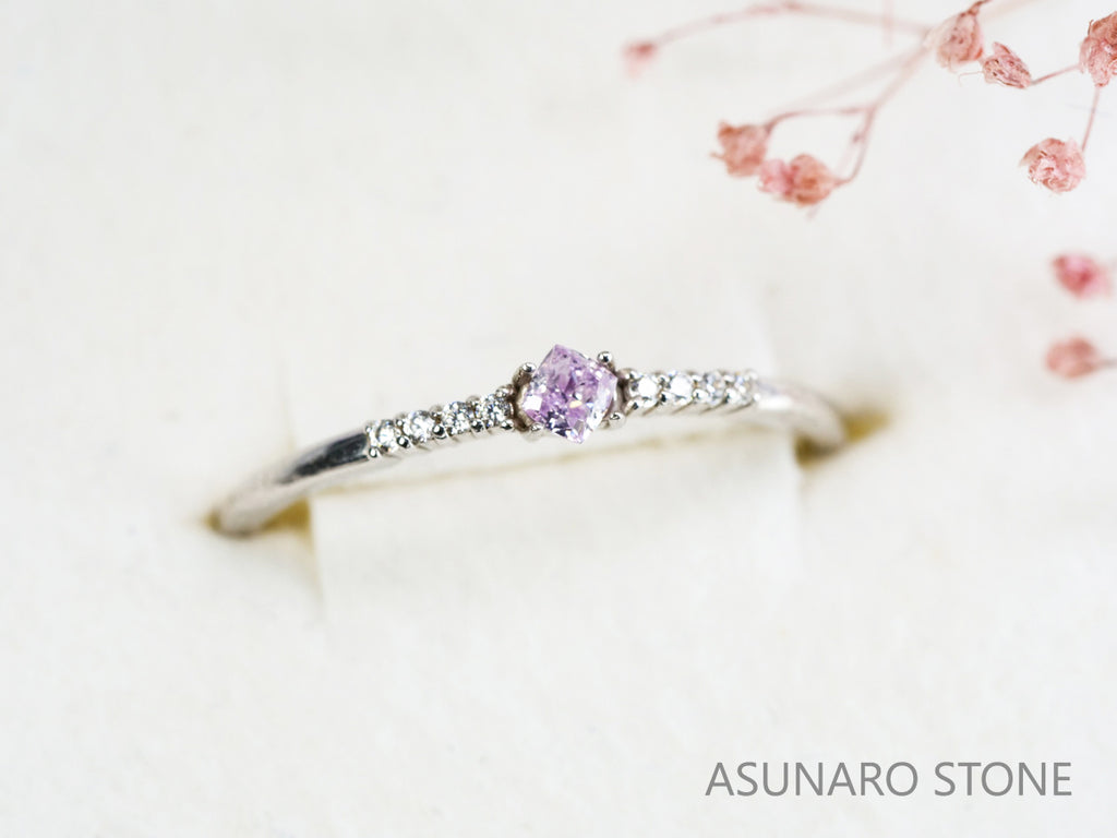 ピンクダイヤモンド　Fancy Light Purple Pink　I1　クッションカット　0.078ct　【231115-1913】