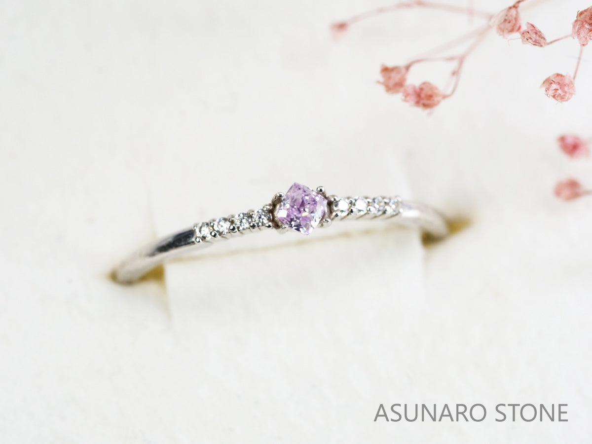 ピンクダイヤモンド　Fancy Light Purple Pink　I1　クッションカット　0.078ct　【231115-1913】