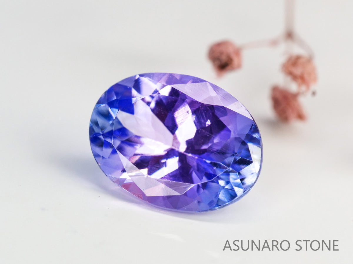 バイカラーピンクゾイサイト　オーバルカット　タンザニア産　　1.56ct【240205-1928】