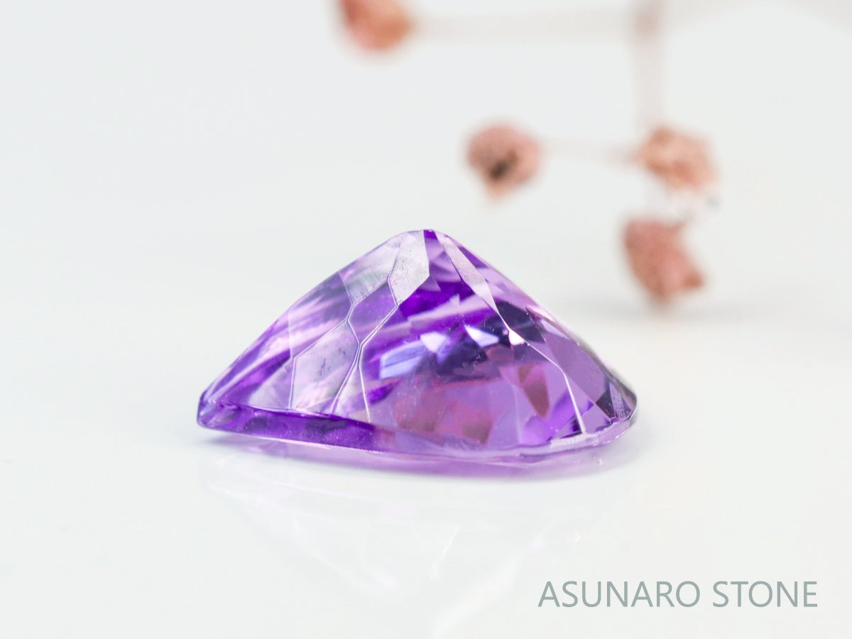 バイカラーピンクゾイサイト　ペアシェイプ　タンザニア産　　1.50ct【231225-1930】