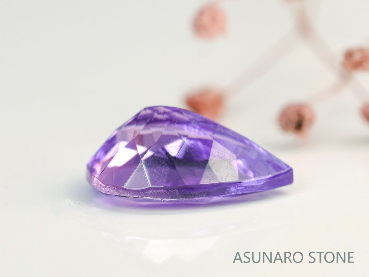 バイカラーピンクゾイサイト　ペアシェイプ　タンザニア産　　1.38ct【231225-1934】