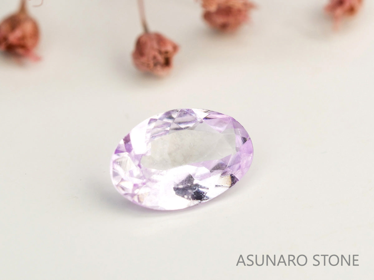 ピンクゾイサイト　オーバルカット　タンザニア産　　0.38ct【231225-1951】