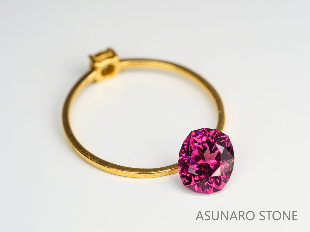 マラヤガーネット 特殊カット（16角形） タンザニア産　1.40ct　【231218-1960】