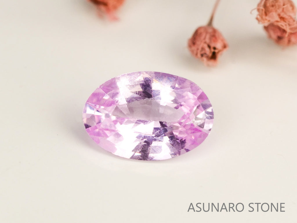 非加熱ピンクサファイア 　オーバルカット 　スリランカ産　0.47ct　日独【231121-1965】
