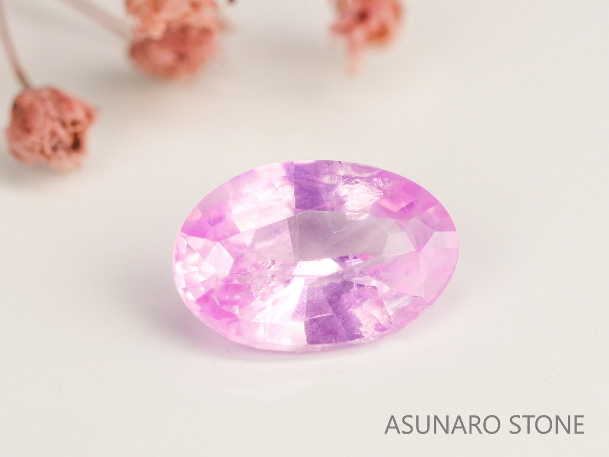 非加熱ピンクサファイア 　オーバルカット 　スリランカ産　0.49ct　日独【231121-1966】