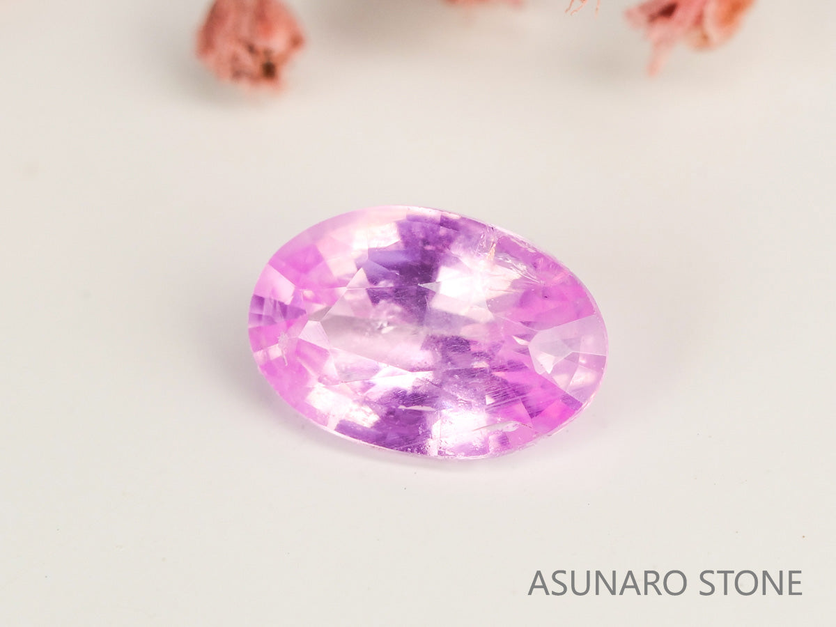 非加熱ピンクサファイア 　オーバルカット 　スリランカ産　0.49ct　日独【231121-1966】