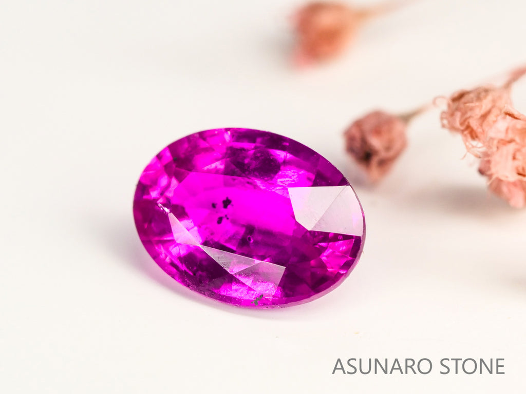 非加熱ピンクサファイア 　オーバルカット 　スリランカ産　0.72ct　日独【231121-1967】
