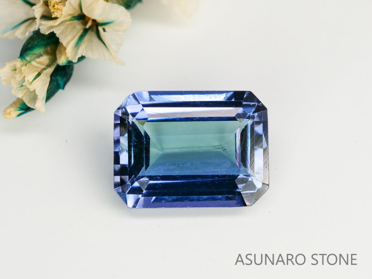 バイカラータンザナイト　エメラルドカット　タンザニア産　　1.67ct【240205-1968】