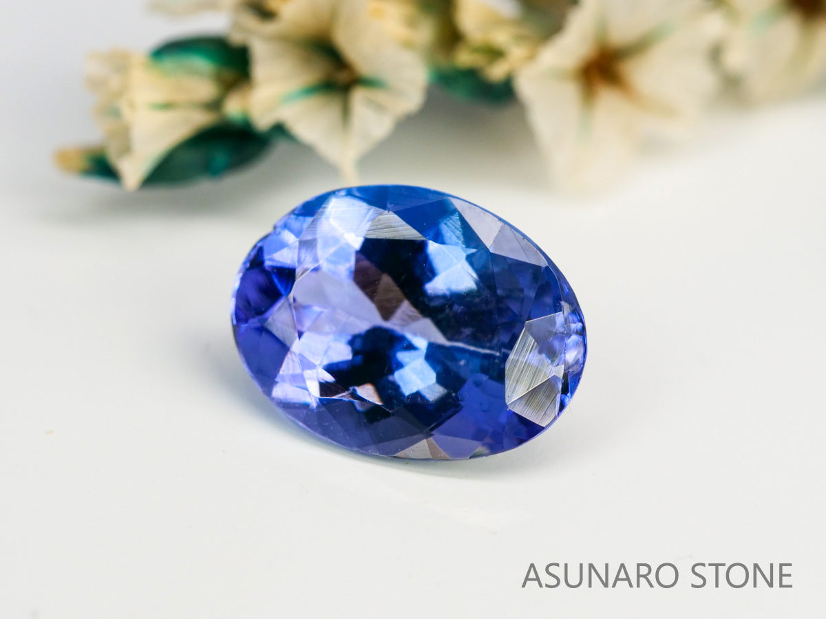 バイカラータンザナイト　オーバルカット　タンザニア産　　1.15ct【240115-1971】