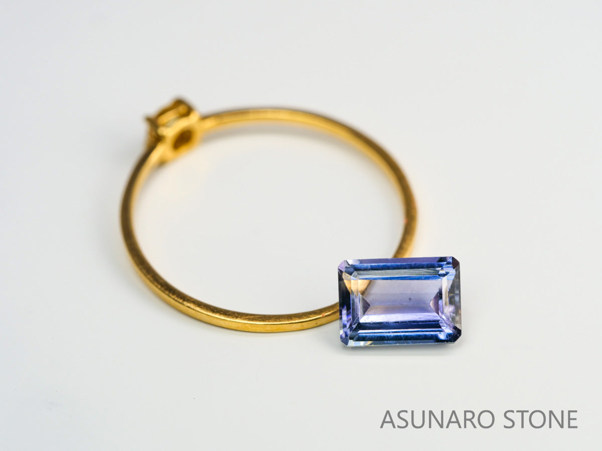 バイカラータンザナイト　エメラルドカット　タンザニア産　　1.22ct【240205-1975】