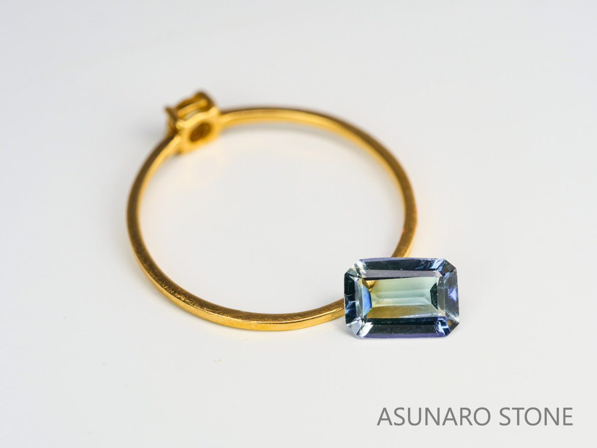 バイカラータンザナイト　エメラルドカット　タンザニア産　　0.78ct【240205-1976】