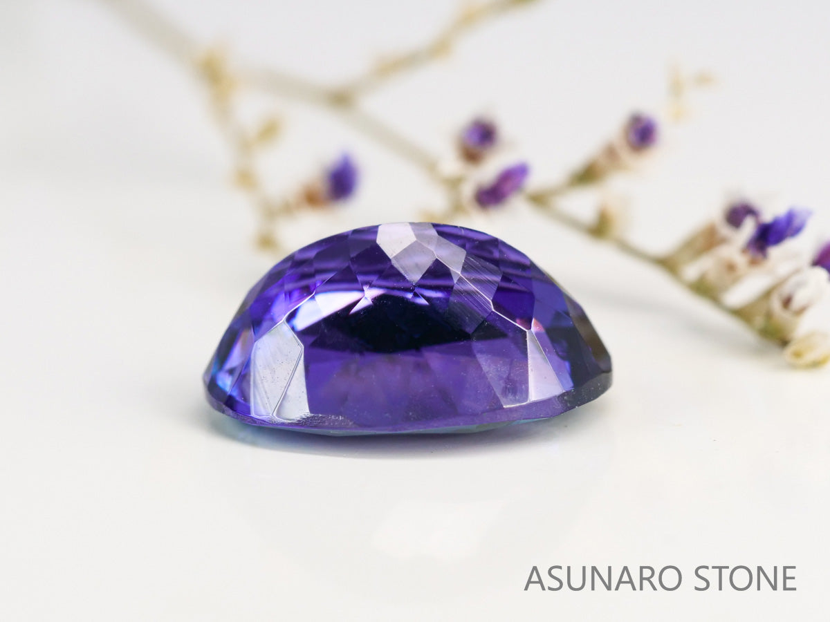 パーティーカラータンザナイト　オーバルカット　タンザニア産　　2.68ct【231130-1978】