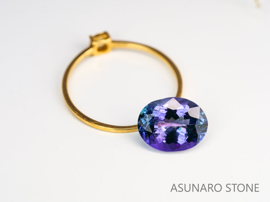 パーティーカラータンザナイト　オーバルカット　タンザニア産　　2.68ct【231130-1978】