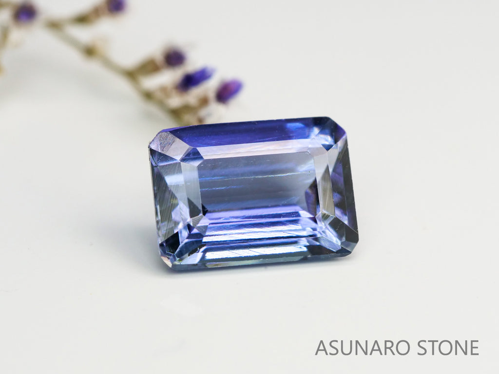 バイカラータンザナイト　エメラルドカット　タンザニア産　　1.67ct【231130-1981】