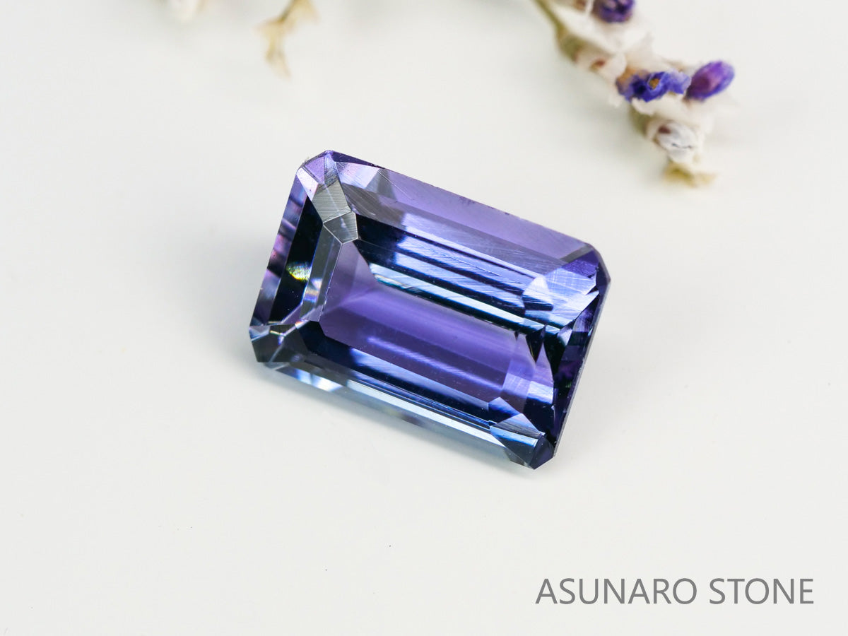 バイカラータンザナイト　エメラルドカット　タンザニア産　　1.67ct【231130-1981】