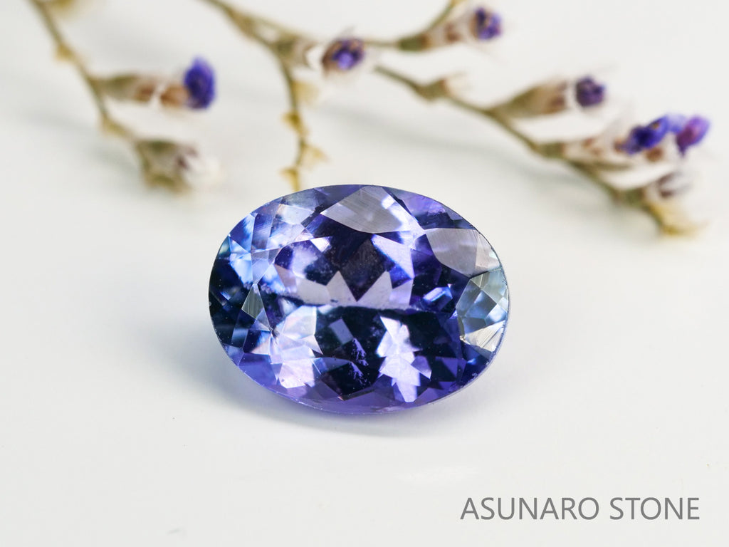 バイカラータンザナイト　オーバルカット　タンザニア産　　1.50ct【231130-1985】